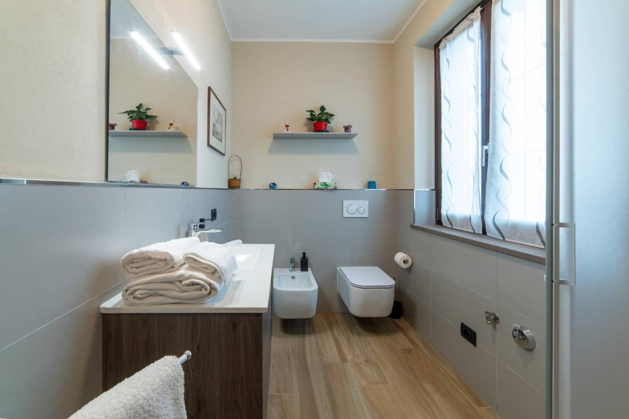 Casa Rubbo - Appartamento 'Como' Nelle Langhe Alba  Luaran gambar